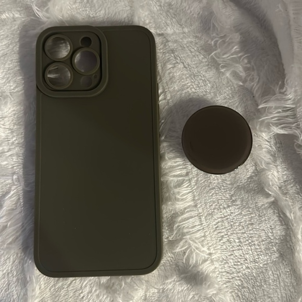 iPhone 14‎ Pro Max case  with popsocket army olive  green NWOT